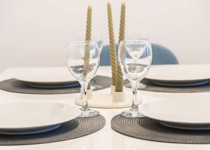 Orestaliving - Danube Canal Apartman *
