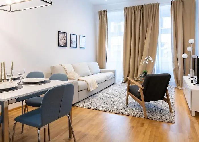Orestaliving - Danube Canal Apartman *